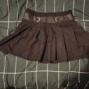 Medium Royal Bones Black Skirt